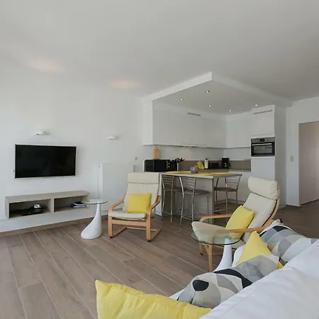 V7 Apartament Ostenda